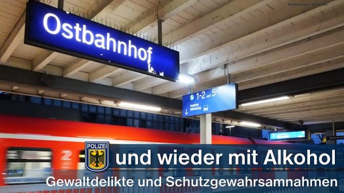 München: Zwei junge Männer greifen Erwachsene im Ostbahnhof an - Rowdy nennt Polizisten "Witzfiguren"