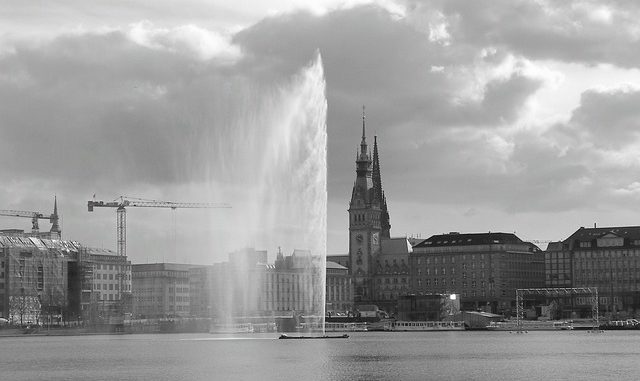 Türsteher klaute Edelklamotten in Boutique am Jungfernstieg in Hamburg