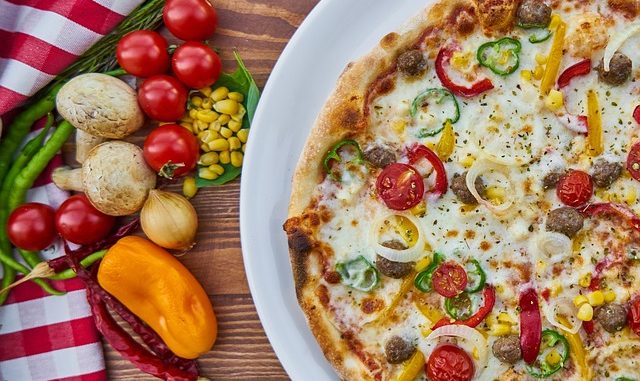 Raubüberfall auf Pizzeria in Hamburg wegen 90 Euro Raubüberfall auf Pizzeria in Hamburg wegen 90 Euro